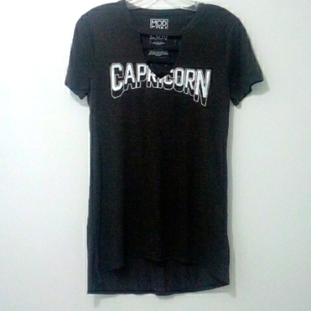 Modern Lux grey Capricorn t-shirt